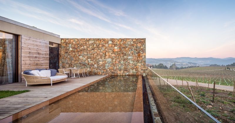 Monverde Wine Experience Hotel, terrace with views of the vineyards, credit Monverde Wine Experience Hotel