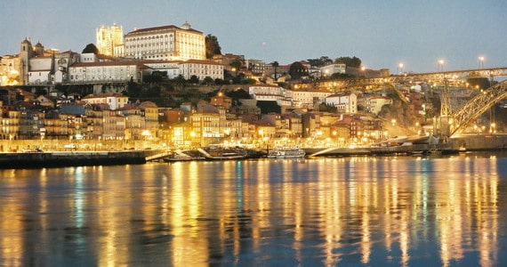 Porto wine tours- Credits Adeturn