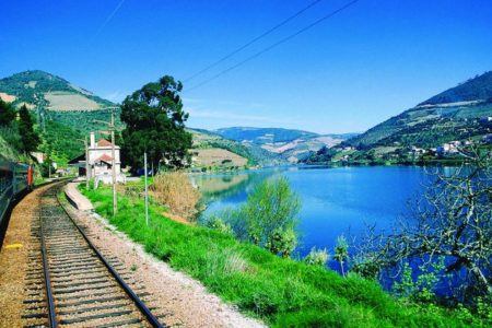 Port Tasting in Porto - Credits Douro Railway