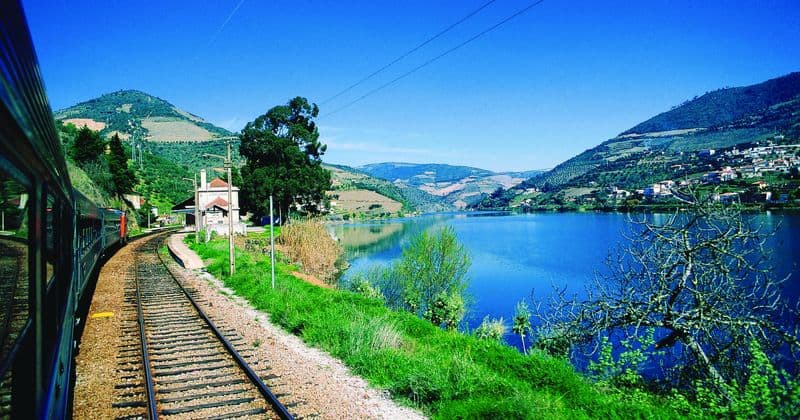 Port Tasting in Porto - Credits Douro Railway