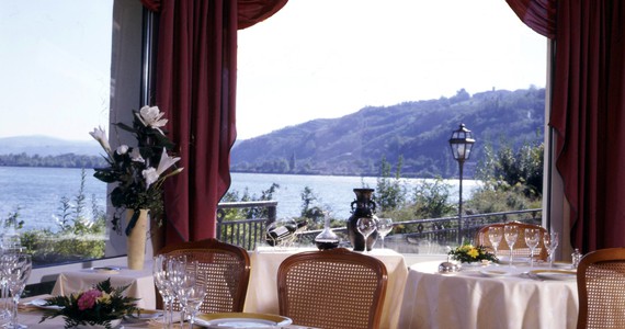 Wine Tour Booking - Credits Beau Rivage
