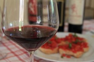 Florence Wine Tour - Tuscany Wine- Credits Florence Town