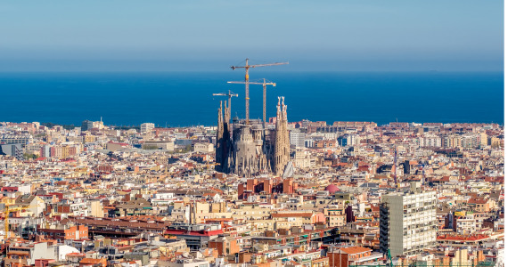 Barcelona cityscape, Barcelona wine holidays