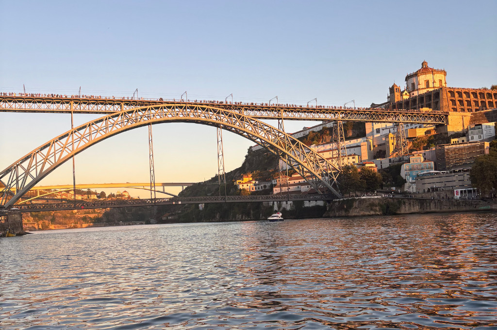 Sunset boat, Porto
