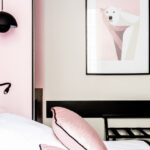 Hostellerie du Chapeau rouge, Burgundy, rooms, credit Julien Faure