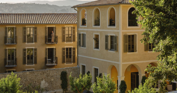 Hotel du Couvent, Nice, courtyard and hotel exterior