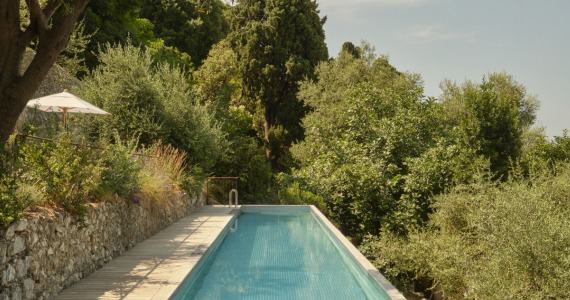 Hotel du Couvent outdoor swimming pool, Nice, France Hotel du Couvent outdoor swimming pool, Nice, France