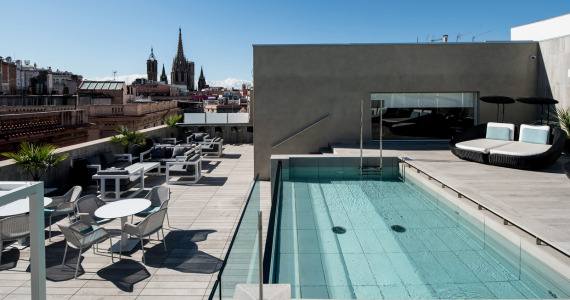 Catalonia Magdalenes rooftop pool, cava wine tours Barcelona