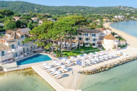 Cheval Blanc St-Tropez - Drone Hero Shot - Façade - credit Oliver Fly