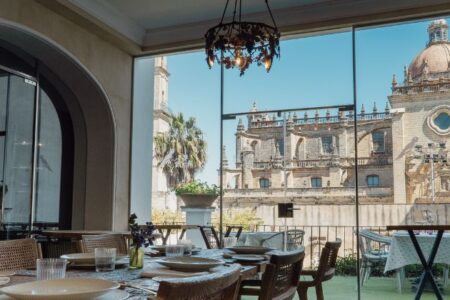 Hotel Bodega Tio Pepe restaurant, credit Hotel Bodega Tio Pepe