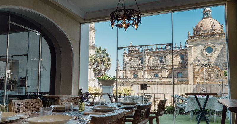 Hotel Bodega Tio Pepe restaurant, credit Hotel Bodega Tio Pepe