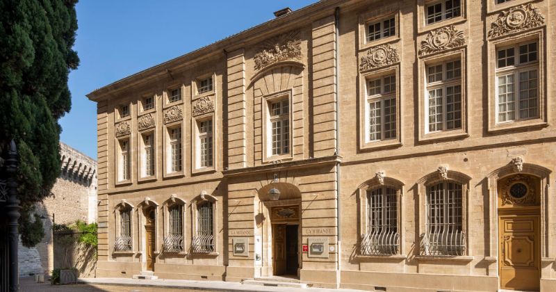 La Mirande facade, Avignon