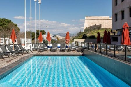 New Hotel of Marseille swimming pool, credits New Hotel of Marseille