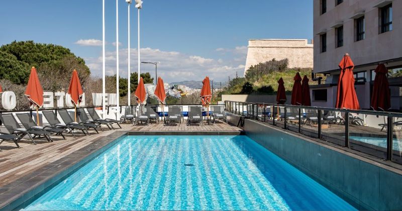 New Hotel of Marseille swimming pool, credits New Hotel of Marseille