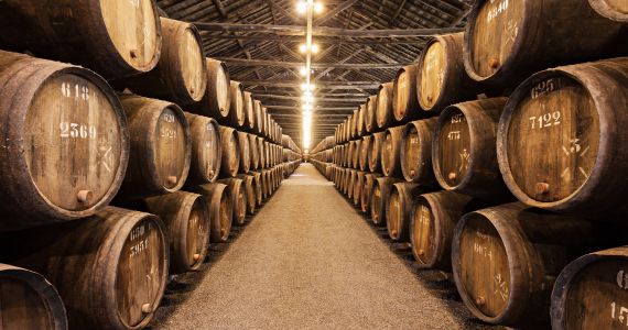 Port cellars - essential vinho verde