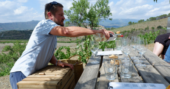 Priorat wine tours from Barcelona, credit Spanish Trails Priorat wine tours from Barcelona, credit Spanish Trails