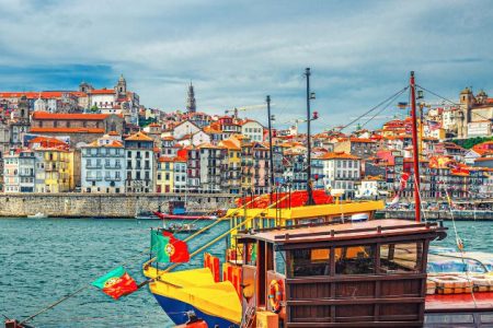 Porto and Douro essential tour