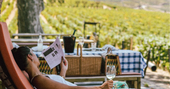 Relaxing on the terrace overlooking the vineyards at Quinta da Pacheca